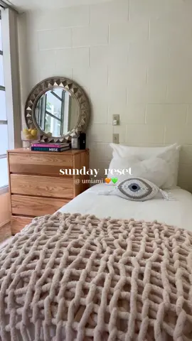 first sunday reset in my dorm! 🤭 tour coming soon #umiami #umiami2027 #miami #dormtour #soulcycle #soulcyclemiami #healthyliving #healthylifestyle #healthylifestylechange #selfcarejourney #cleangirl #thatgirl #aesthetic #selflove #wellnessjourney #wellnessgirlie #sundayreset #sundayresetroutine #resetroutine #CleanTok #cleanwithmemotivation #fyp #foryou #foryoupage #cleangirlaesthetic #thatgirlaesthetic 