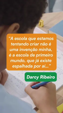 Décadas atrás Darcy já apostava em uma experiência + moderna na educação, que ainda é buscada até hoje, por isso os CIEPs - Centro Integrado de Educação Pública - foram criados. Você sabia? 🌍📚 #EducacaoParaTodos #DarcyRibeiro #FuturoDaEducacao 