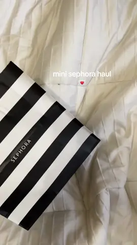 the goodies 🧸🤍 #sephora #minihaul #sephorahaul #rarebeauty #inspo #fallfinds #soldejaniero #supergoop #ugccreator #ugc #foryou 