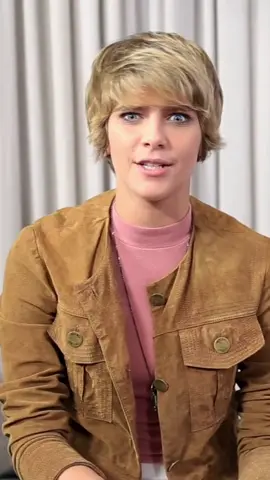 E ai? Vocês teriam coragem? 👀💇🏼‍♀️ #cortespodcast #cabelo #viral #fypシ #atriz 