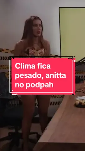 Anitta no podpah #anitta #ruyter #podpah #ruyterclips 