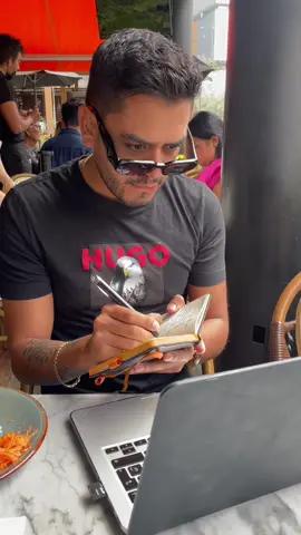 Y ahora ?? Que hago con los otros 20 ? A mocharlos jajaja #comedia #funny #fypシ 