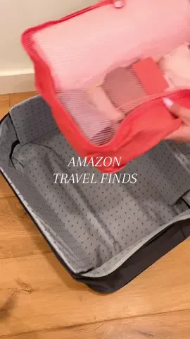 A collapsible suitcase🤯 Linked in my bio✈️ #spacesaving #amazontravel #amazonfinds #amazonmusthaves #travelfinds #packwithme 