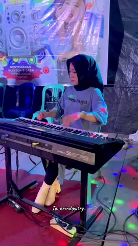 Fyp sampai mana nih✌🏻 #arindiputry #skillkeyboard #fyp #music 