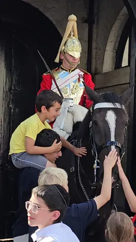 What King’s Guard did for this Special Needs Teen is Priceless and will make you cry #foryou #horseguardsparade #kingsguard  #viraltiktok #uk #London #horse #fyp #live #foryou #foryoupage 