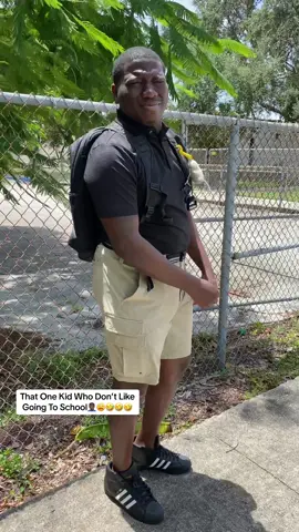 Its Always That One Kid That Dont Wanna Go To School😩🤦🏾‍♂️🤣🤣🤣 #PompanoRandy #xyzbca #хус #funnyvideos #foryou #fyp #justjokes #foryourpage #school #homework #summerover #backtoschool #summeroverbacktoschool 