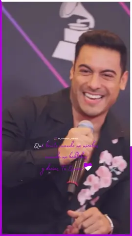 Qué bonito cuando me mirabas♥️  #CarlosRivera #Riveristas #tiktokcarlosrivera #parati #fypage 