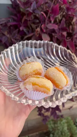 Damasco recheado  25 a 30 damascos  Calda 1 xícara de água  1/4 xícara de açúcar  Doce 1 lata de leite condensado  1 colher de sopa de manteiga  #damascorecheado #docededamasco #olhodesogro #confeitaria #docinhodedamasco 