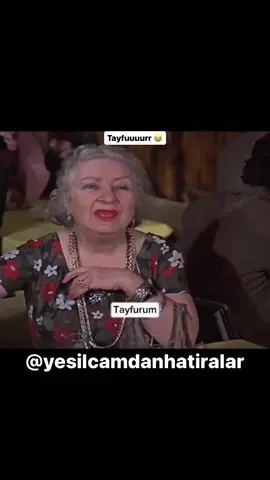 #oradaolsaydım #aklımnerede #tiktoktiktok #keşvetbeniöneçikart #keşvetbenibul #keşvetbenial #anılar #CapCut #nostaljivideolari #eskiistanbul 