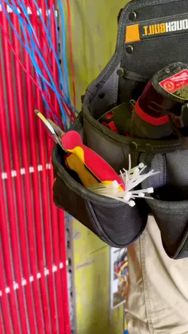 How do you thik about his work who can get $80/hour?#electrician #electriciantools #electric #electriciansoftiktok #electricianlife #tools #electrictools 