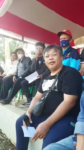 namun ada si AWI Gombong ternyata bolanya kaluar gawirrr #persiballstar #persib #republikbobotoh 