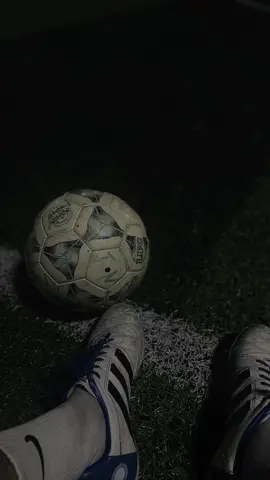 Chấn thương mới đây của cậu là bị gì và phải nghĩ dưỡng bao nhiêu lâu.#tuanvuk06 #bóngđá #bongdaphui #xuhuong #fyp #viral 