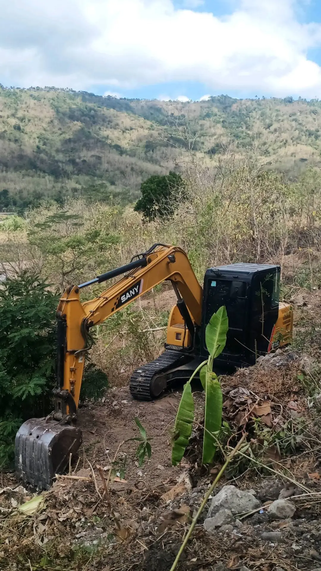 naik naik ke puncak gunung #alatberat  #fyp  #eksavatör 