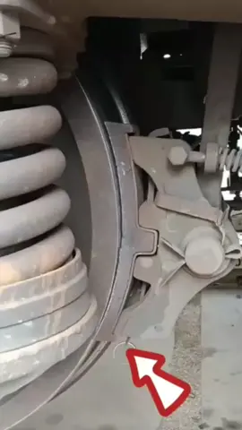 Train brakes 😎 #train #maintenance #brakes 