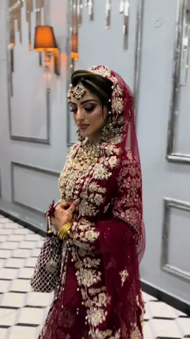 Beautiful bride ✨ @Iqra Sufyan #bridal #makeup #bridedress #bridaldress #tiktok #viraltiktok #viral #cutebride #wedding #beauty #style #video #goviral 