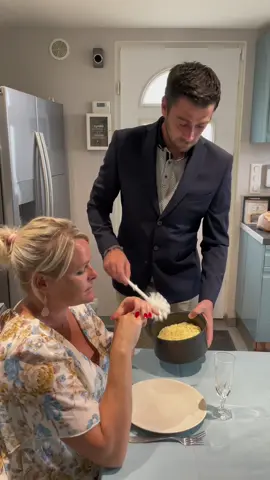 #comedia #couplecomedy #tiktokcomedy #jeremlaura_ #foryou 