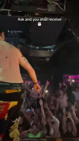 The last guy 😂 #cakeface #liveshow #barcelona 