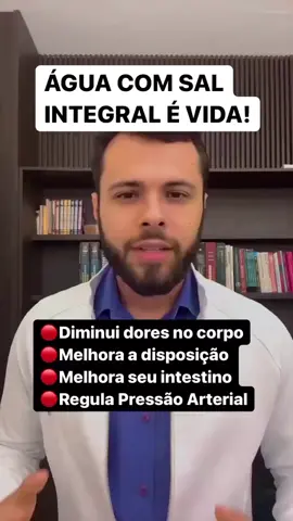 Água com sal integral é vida!! Você pode ver pelos relatos! Ela possui muitos minerais importantes que auxiliam no bom funcionamento do nosso corpo! Hoje, muitas das doenças por desidratação e falta de minerais.🧂 Me conta, você já tem utilizado? Quais os benefícios sentiu?  Caso queira saber as marcas que recomendo, vou postar agora nos stories e deixar nos destaques. #secabarriga #emagrecimento #perderpeso 