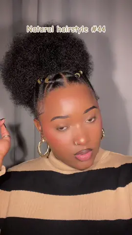 #dayayourfav #naturalhairstyles #afrohairstyle #naturalbeauty 