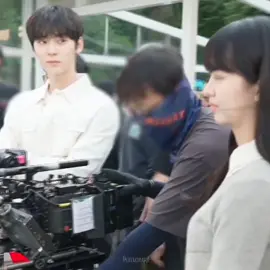 minhyun keciduk kamera lagi natap sohyun wkwk lucu bgt 😂 #mylovelyliar #fyp #hwangminhyun #kimsohyun #kdramas #fypシ 