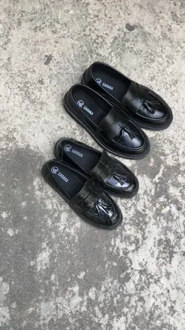kalian wajib beli loafers ini!!!!#carakafootwear #loafersoutfit #loafersshoes 