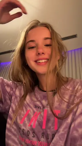 😴