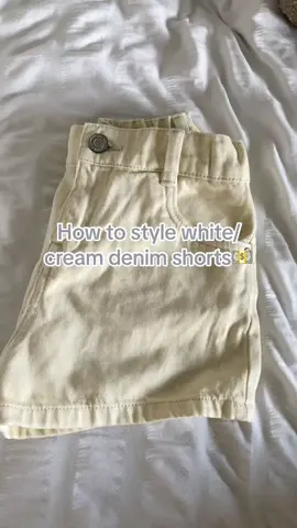 Are you a okokok or lalala girl/boy?💵🫶🏻🌄#outfits #blowthisup #viral #preppy #bloww #viraltiktok #y2k #beach #denimshorts 