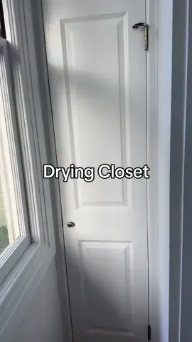 Hack for fast hang dried clothing, works super well! #humidity #laundry #hangdry #clothinghack 