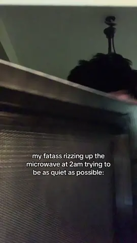 catching feelings for food 😍 #fyp #foryou #foryoupage 