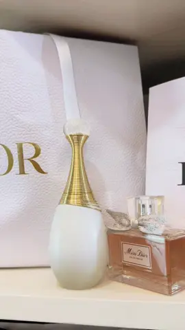 #รีวิวน้ําหอม #น้ําหอมผู้หญิง #น้ําหอม #น้ําหอมแท้ #กลิ่นน้ําหอมdior jadore 