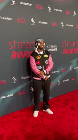 #ArmaniWhite walks the #streamys red carpet before his performance during the show #armaniwhitebillieeilish 