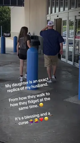 Like father like daughter! #daddysgirl #fathersofdaughters #dadsofdaughters #momsoftiktokclub #mywholeheart #iykyk #likefatherlikedaugther #twopeasinapod #identical #thesameperson #trending #trendingvideo #foryou #fyp #tiktok #Congelar #สปีดสโลว์ #สโลว์สมูท 