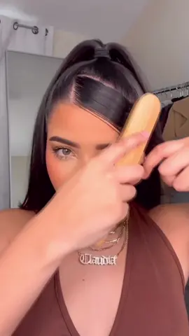 Perfect half up half down hairstyle #hairstyle #sidepart #halfuphalfdown #fyp 