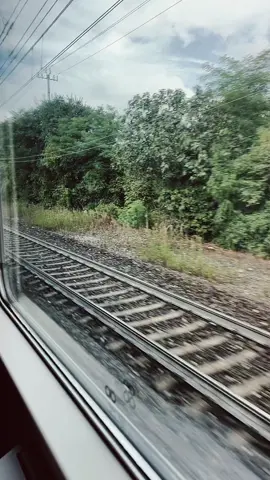 #viaggio #treno #trenosong 
