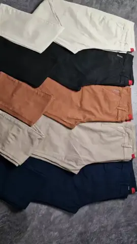 Calças de Sarja - Hugo Boss ✅ #tiktok #foryou #tiktokviral #viral #trendviraltiktok #postviral #fyp 