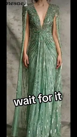 the worst dress I've ever seen... I am shooketh #shein #notwhatiordered #dressfail #disaster 