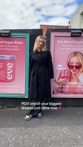 This one is more everyone who laughed at me when I started posting photos of myself back in 2014 💅🏻 Follow your dreams because they come true!!! @Eve Wellness #manifestation #billboard #influencer #model #nz #dreamcometrue 