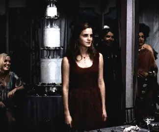 my brother made fun of me for listening to this song in the car👎🏽 walk then bich-ib @cptctedits ♐︎ 🫶🏽 | #ronweasley #emmawatson #hermionegranger #romioneedit #romione #rupertgrint #harrypotter 