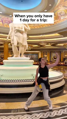 😂Who relates? #sofimanassyan #airport #trip #lasvegas 