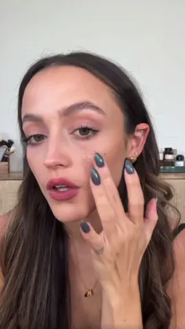 Had to buy the @Marylia Scott Cosmetics Faux Freckle after I saw everyone raving about it!! & gasp!!!! #fyp #fauxfreckles 