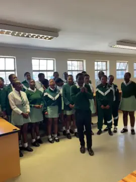 oh iskole sami ❤️❤️❤️❤️❤️😂My Choirs i love my classmates wholeheartedly ❤️❤️❤️🏆.