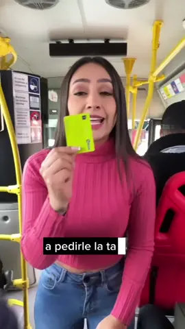 Ahora al colado lo pueden pillar hasta sentadito en el bus 😨😨 #transmilenio #bogota #transporte #pasajeros 