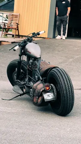 Need to tighten that belt and fix some other small stuff. #harleydavidson #softail #bobber #japstyle #harleys #moto #motorcycle #fyp #bikertok #bikersoftiktok #harleytiktok #biker #bobbers 🤘