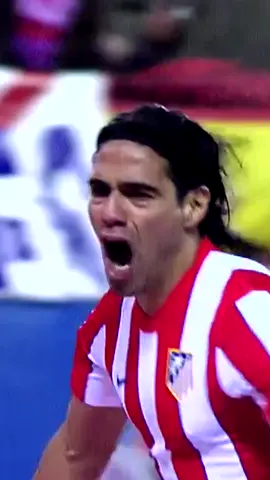 Radamel Falcao en el Atlético de Madrid fue uno de los mejores delanteros que yo he visto. Fue capaz de competirles a Messi y Cristiano #falcao #radamelfalcao #atleticodemadrid #atletico #colchoneros #cholo #eltigre #simeone #colombia #seleccioncolombia #futbol #deportesentiktok 