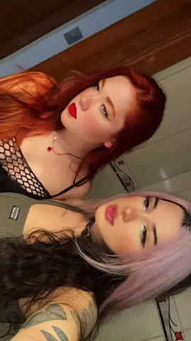Ela me engana 😔 #🏳️‍🌈 #saficas #bestfriend #fy @thegingerfairy 