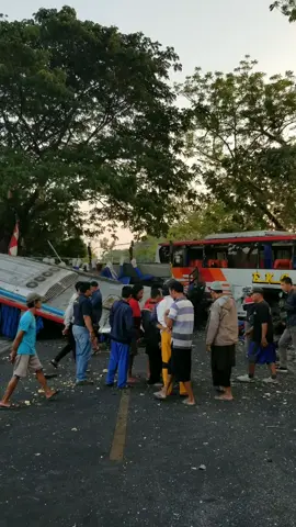 Sugeng rahayu vs Eka di Geneng Ngawi #ngawi #xyzbca #fypシ #tiktok #viral #fypシ゚viral #sglovers #sklover #bis #busmania #ekamira 