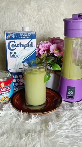 avocado shake using my portable mini blender ✨ #portableminiblender #rechargeableblender #miniblender #fyp #tiktokaffiliate 