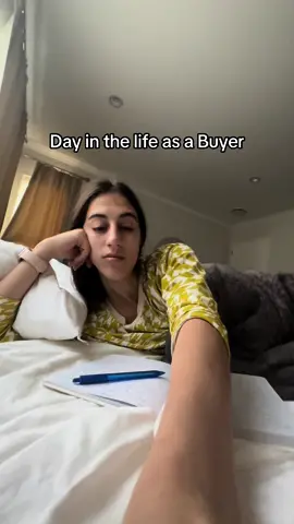 My life as a Buyer 🤍 Inspired by the lovely @Alluka アルーカ桜 #buyer #corporatelife #corporatejob #dailyvlog #dayinmylife #sidehustle #hustleculture #fyp #fypnz #wfhvlog #officejob #officevlog 