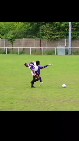 @JackCam91 #fyp #football #sundayleague #funnyvideo 