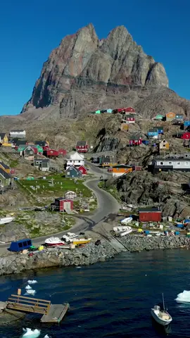 Uummannaq - my favorite town in Greenland 🇬🇱 #visitgreenland #greenland #fyp #guidetogreenland 